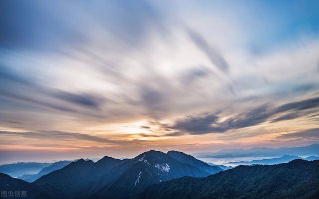 山是什么构成的 f73adc6869744b2eaa89cc2457f34540.jpeg