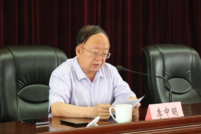 太原市中心医院支援湖北医疗队员走进市政府进行事迹宣讲