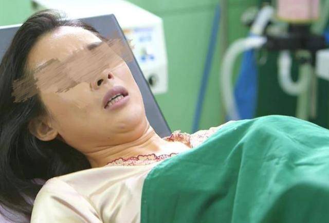 原创孕妈伤心流泪时，宝宝在肚子里有什么反应？看完你还哭吗？