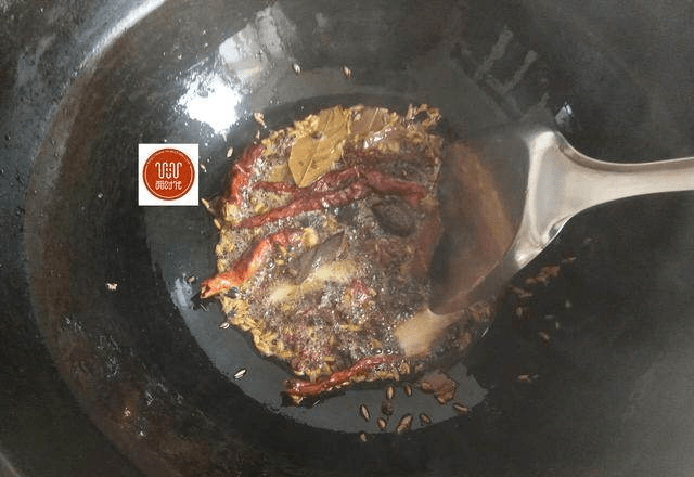 猪脚怎么做最好吃高压锅 8650ff4a791e459e8de216cf09e4e253.png