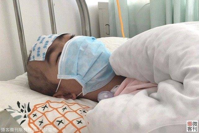 年余双|独自带女儿3年倾家荡产，原因泪目男子回国后与妻子离婚