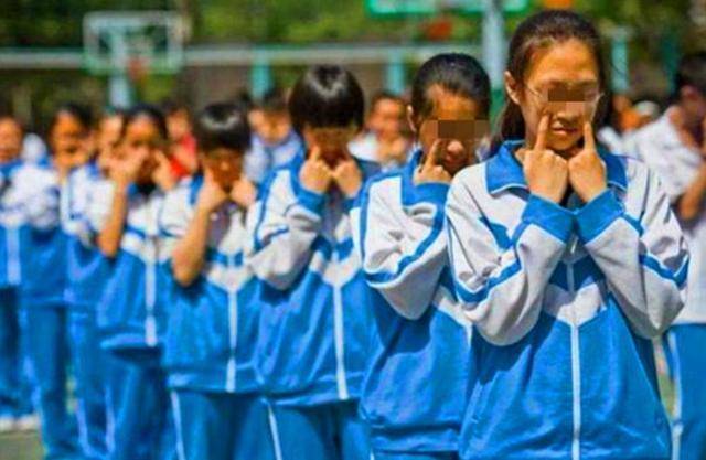 原创为啥“贵族学校”女生能留长发,普通学校不能?原因很真实 原创为啥“贵族学校”女生能留长发,普通学校不能?原因很真实