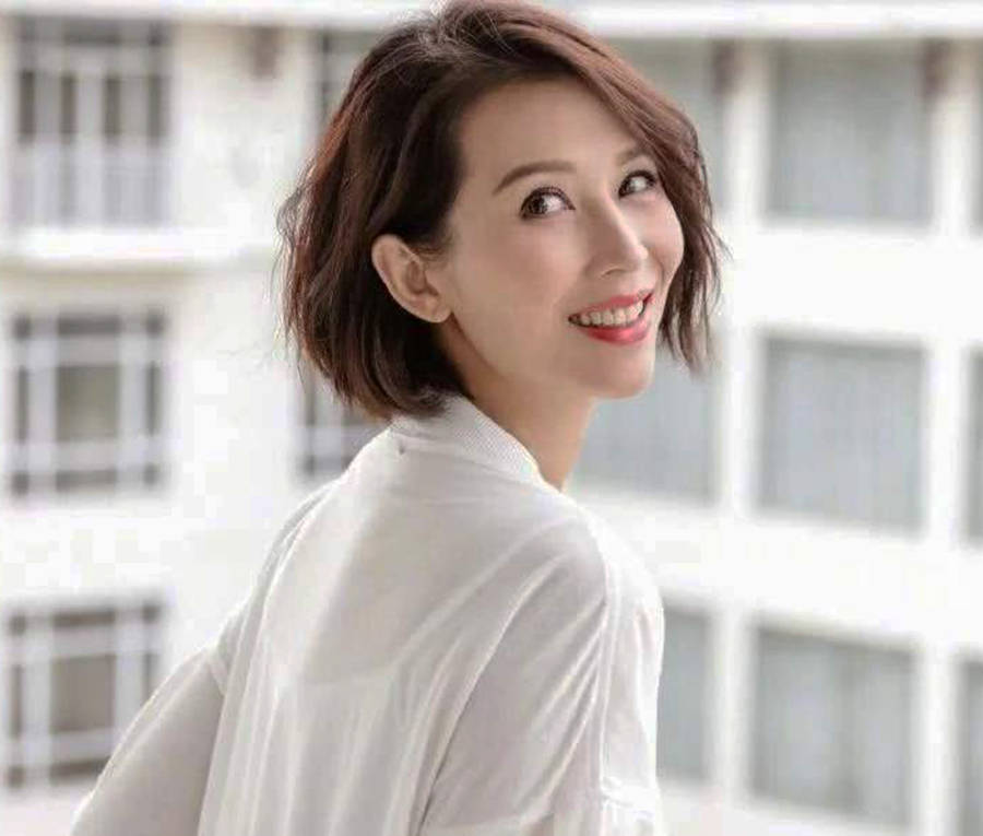 原创蔡少芬曝生二胎女儿原因，劝郎朗妻子最少生两个，吉娜回应太干脆