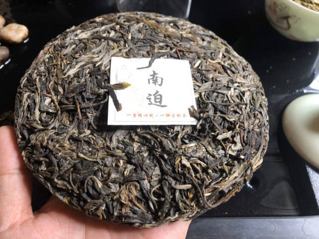 冰岛南迫古树茶的特点