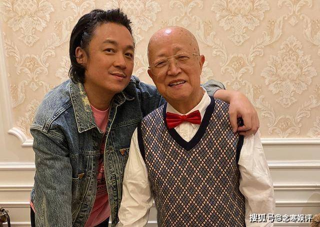 后用|被中医黑狠批无知，道歉后用漫画表达委屈潘粤明爸爸因放血治疗