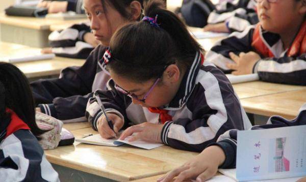 如何提高学习效率？聪明的学生都有这3个习惯，学起来事半功倍