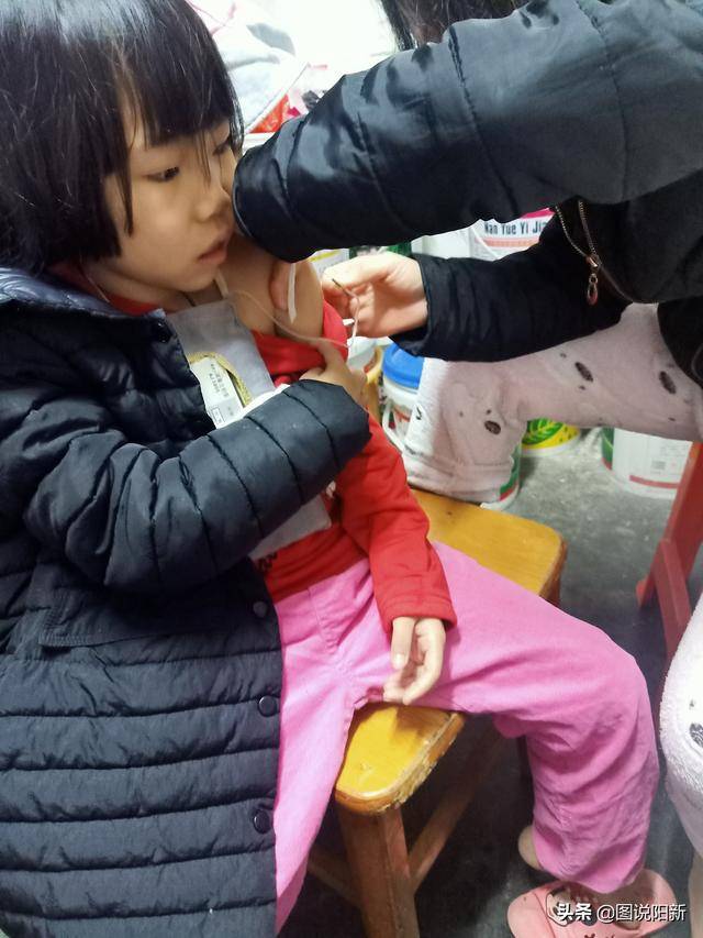 伍梅|女孩出生4月患重病，痛心父母做志愿者以身说法孕检没查这个