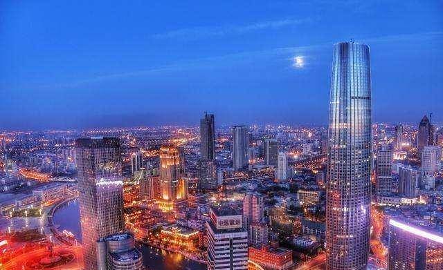 第一季度各城市gdp20_近十年中国gdp增长图(3)