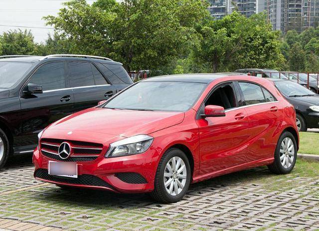 红色奔驰什么意思啊 db7f617b31394f76bfc82f25aa395735.jpeg