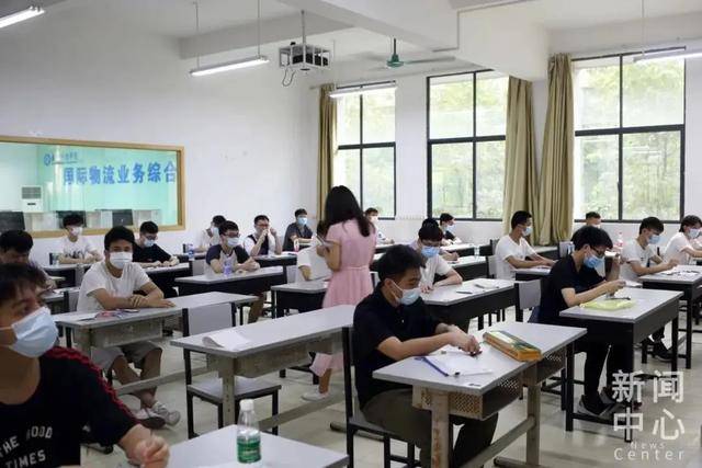 分数线|紧张!专插本成绩即将公布!多少分录取?