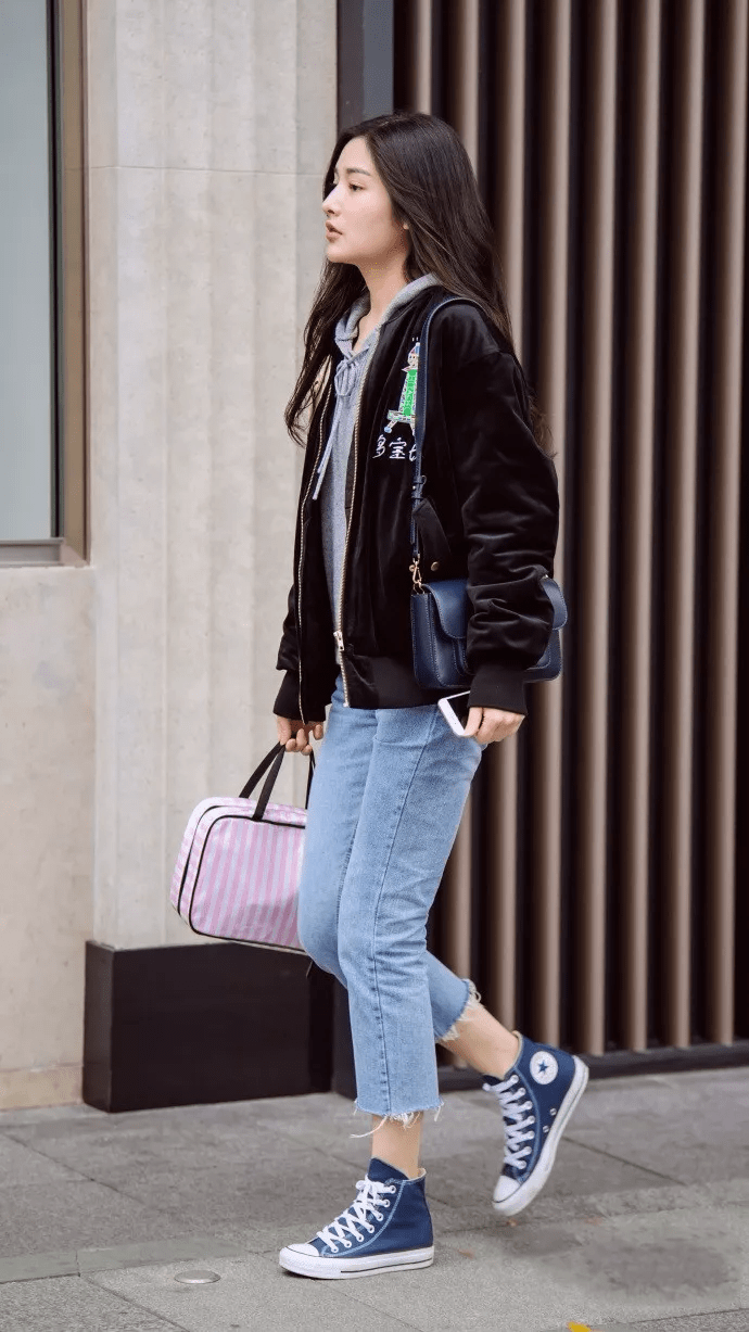 什么叫中性风穿搭 34e2068d2bb94a5ea0ef8061b0822154.png