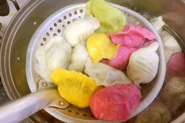 甜食|家长的这些喂养小习惯要改，重视起来宝宝“满嘴黑牙”别怪甜食