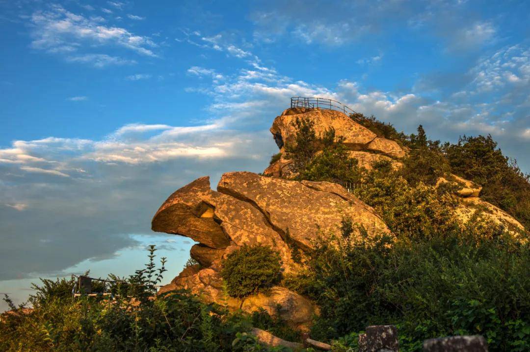 "我"的登山日记_鸡公山