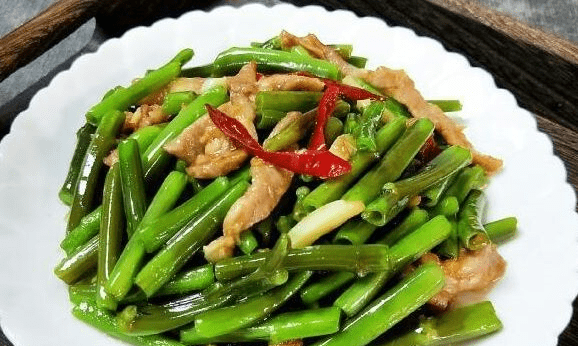香辣杏鲍菇,空心菜炒肉丝,梅菜蒸鲩鱼,南瓜糕的做法