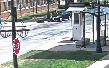 鲍某明|“性侵养女案”鲍某明再度发声：我相信网友都是善良的，网友：我们支持你！