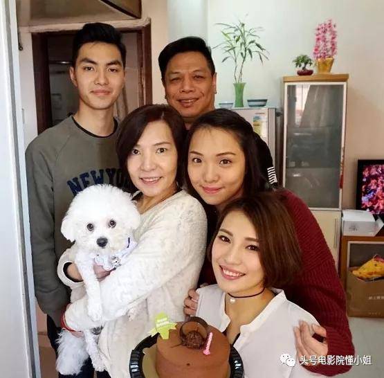 八卦爆料|原创周星驰配角如花中风偏瘫，除了挖鼻孔，他还是《大话西游》牛魔王