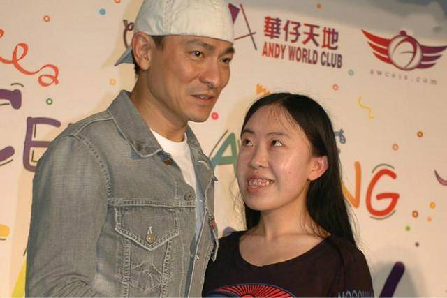 曾经疯狂迷恋刘德华、导致家破人亡的杨丽娟，