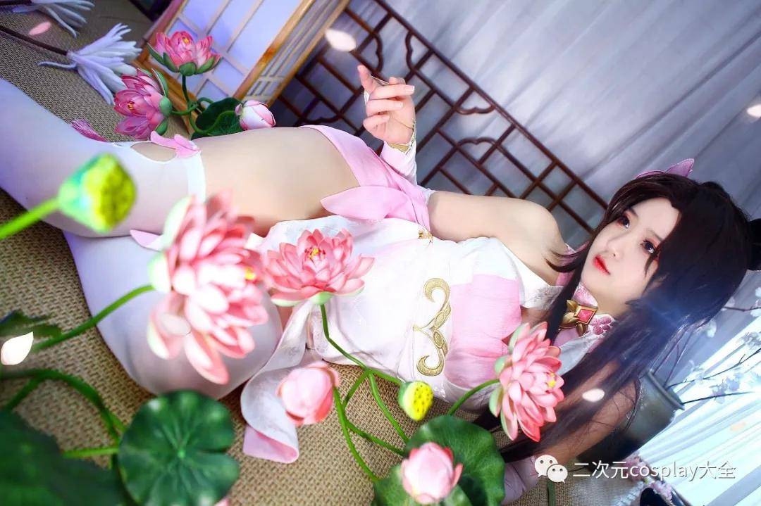 《王者荣耀》貂蝉cos,旗袍美少女,我已经被漂亮到了!