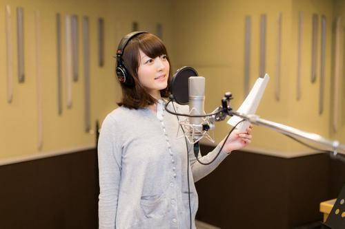 声优|原创花泽香菜宣布结婚，男方小野贤章同为声优，恋爱三年终成正果