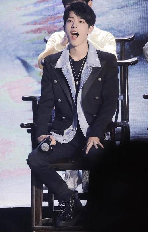 肖战好事成双，《光点》破吉尼斯记录，检察日