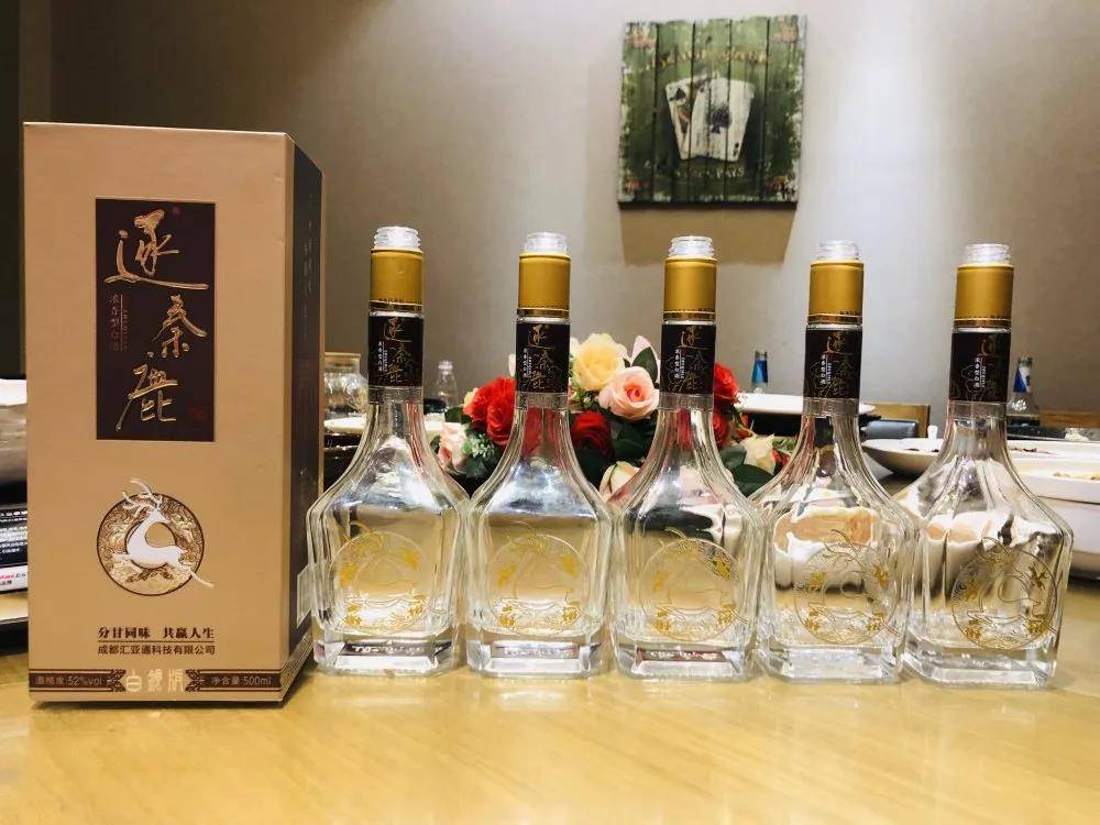 内行人|茅台国窖1573之外，还有哪些对标白酒品质可与其争锋？