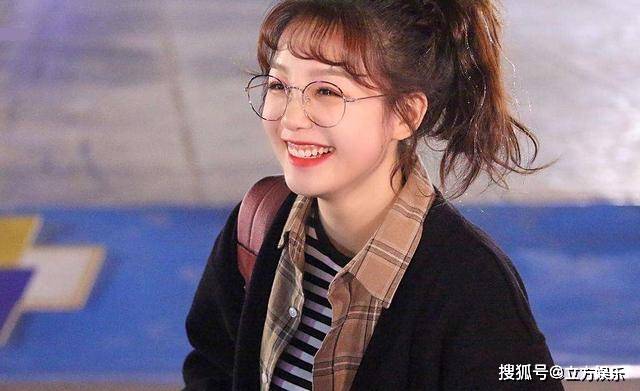 徐梦洁发文称自己喘不过气，看到她的公司后，