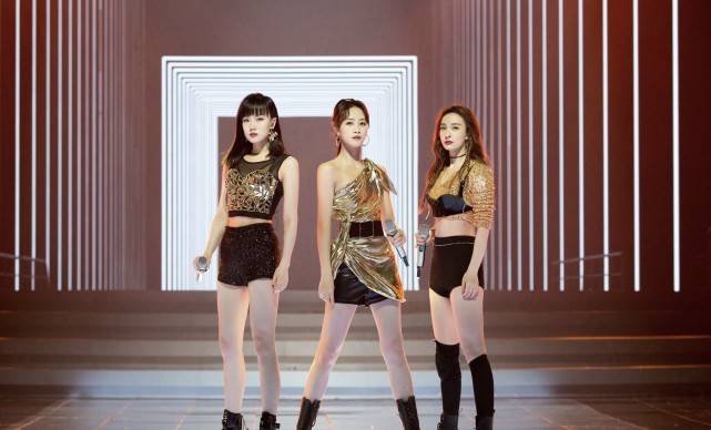 唱词|原创自己写的说唱词，三个人调侃自己180线，这一组有点心酸