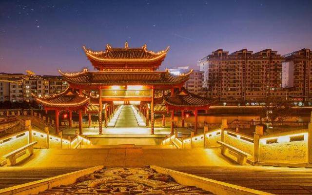 宁强gdp_宁强麻辣鸡(2)