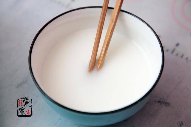 蒸米饭用什么刷子 6447a578e6b24962bc247a84f7a13e7f.jpeg