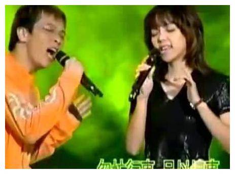 1997年张雨生出车祸血流满面离世,葬礼上哭到昏厥的"女人"如何了