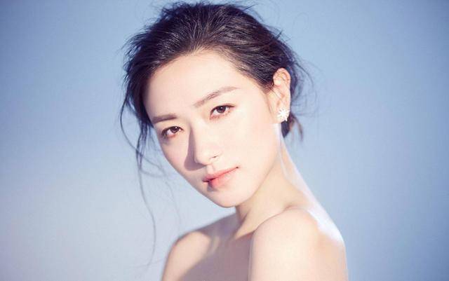 为何万茜在《浪姐》中成团宠,带你看幕后故事,解开疑团!