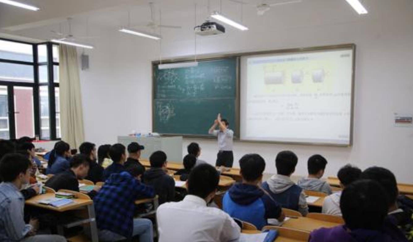 该地教育厅发布通知，2020准大学生迎来“坏消息”，家长难以理解