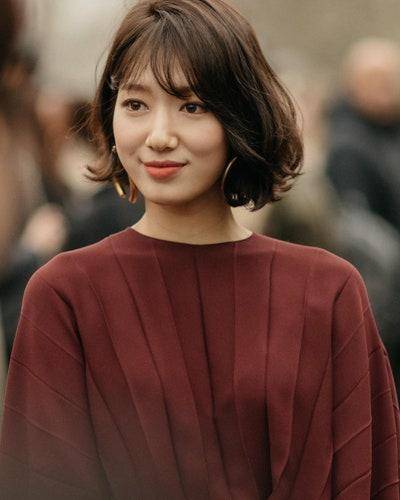 李嘉欣|李嘉欣空气感刘海崩坏了，2020年流行氧气感刘海，连凯特王妃都剪