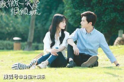 杨洋录《元气满满哥哥》摔跤，王彦霖第一时间