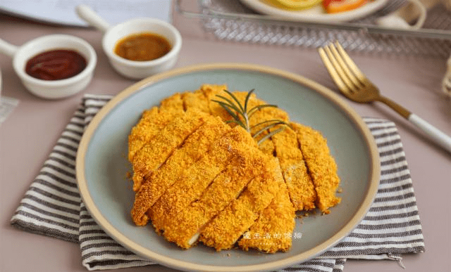 原创想吃炸鸡排不用买,做起来超简单,外酥里嫩,味道不输给kfc