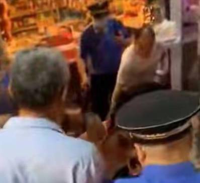 农贸市场|重庆杨家坪肉贩被杀，其妻大喊“有本事把我也杀了”，于是，凶手把她也杀了