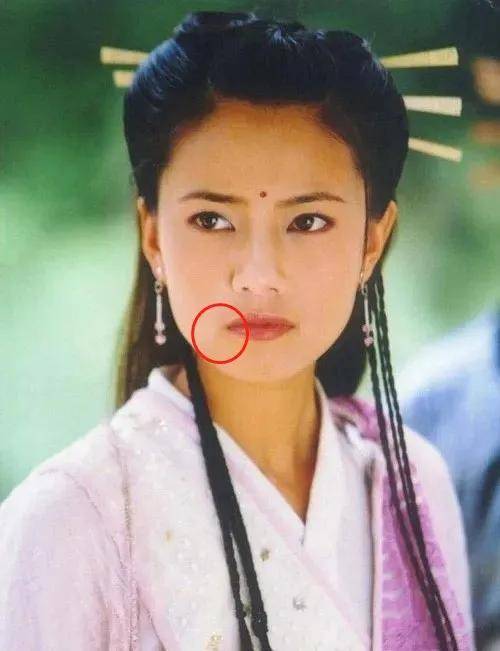 高圆圆|高圆圆整前生图曝光，惊到我了，do的一点不比baby少！