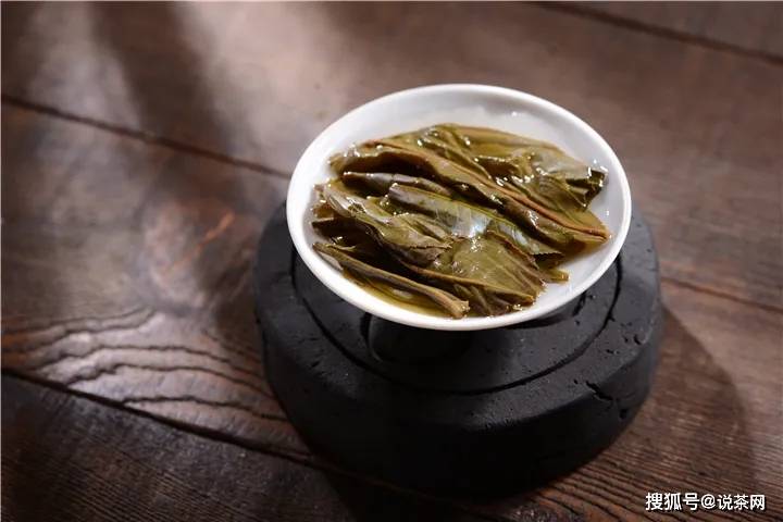 普洱茶|真的就更好？古树茶含嫩叶多一点