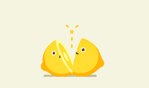 图片来源:soogif.com 骨头里确实有很多钙