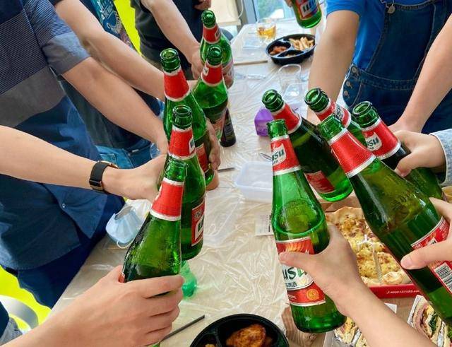 新疆|几年前无人知晓的夺命大乌苏，这几年为什么能火遍全国？