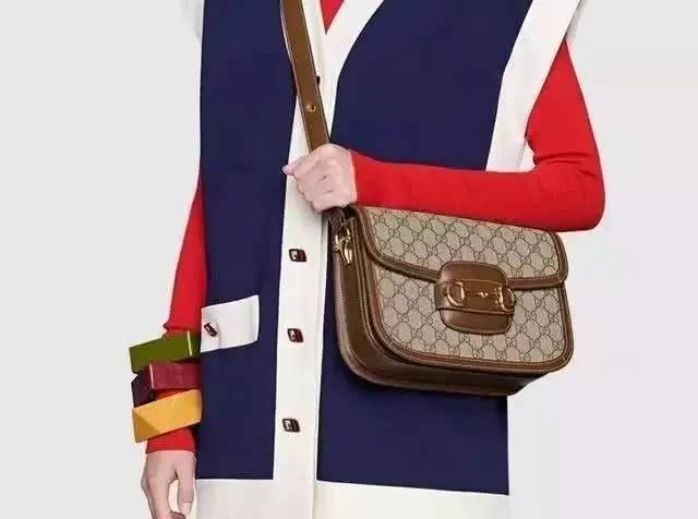 同是大牌,gucci和lv的包包你选择哪一个?_经典