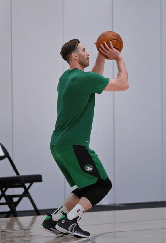 Rookie|海沃德二代曝光!隆多最新战靴也来了