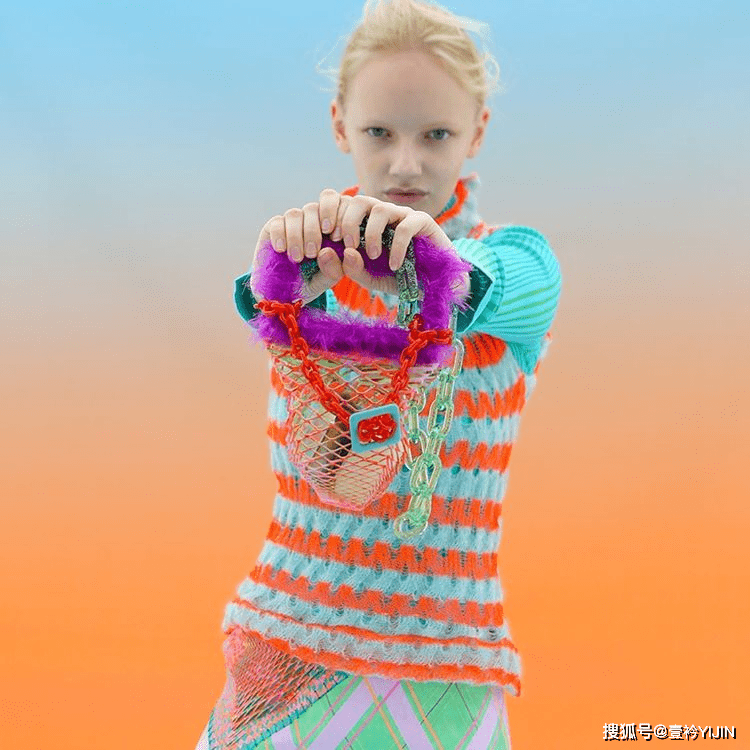 激光|新锐设计师 | 来自圣马丁的小姐姐带你用激光切割技术探讨可持续时尚