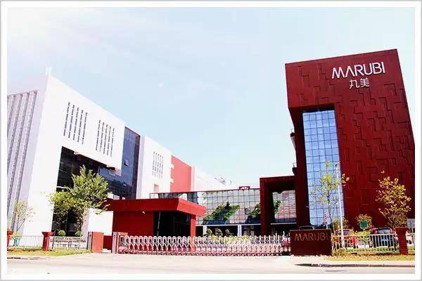 男人|卖最贵，干最大，他是最会从女人化妆包里赚钱的男人