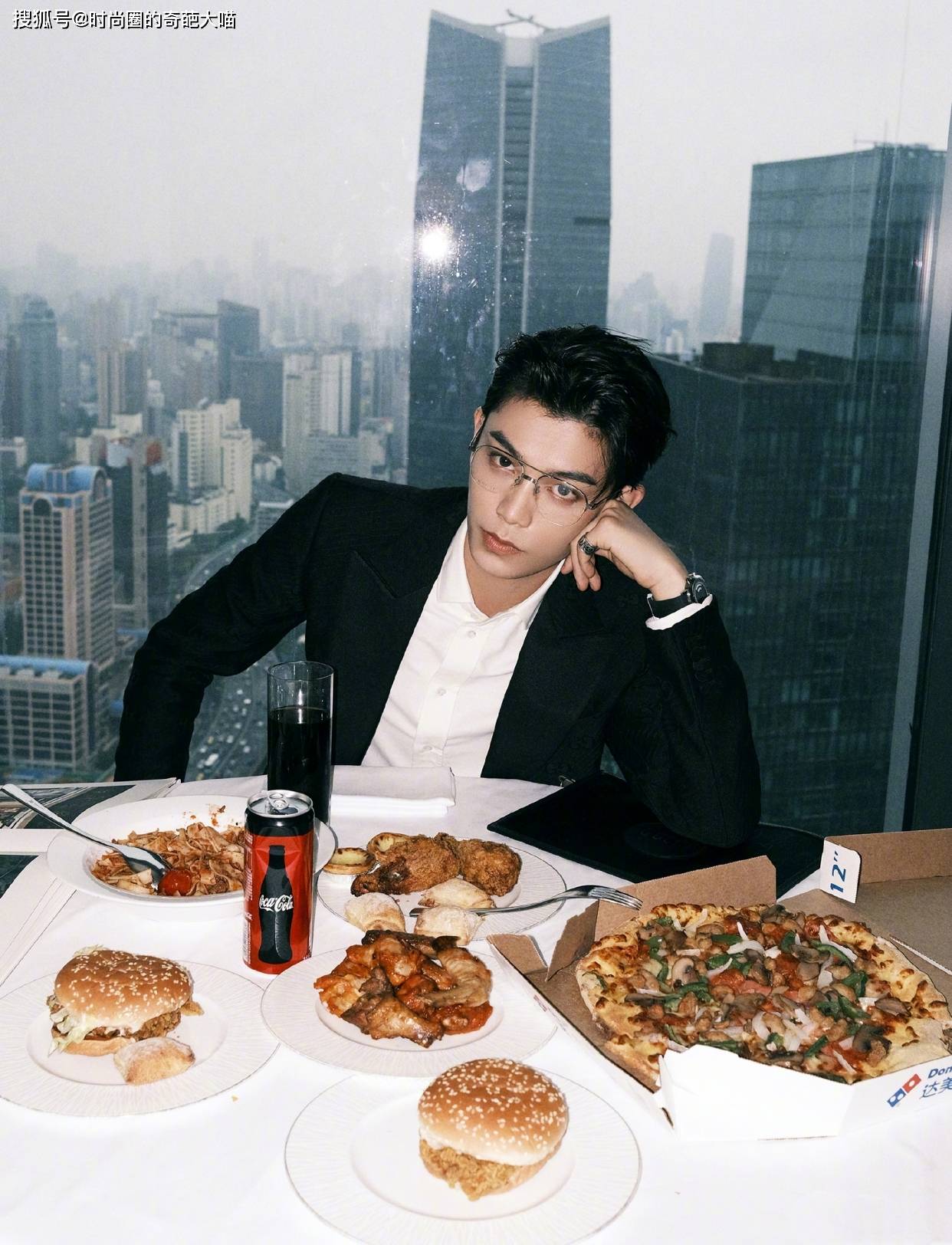 身材|生图堪比照妖镜,精修下的明星们离开滤镜后 每个人模样都变了