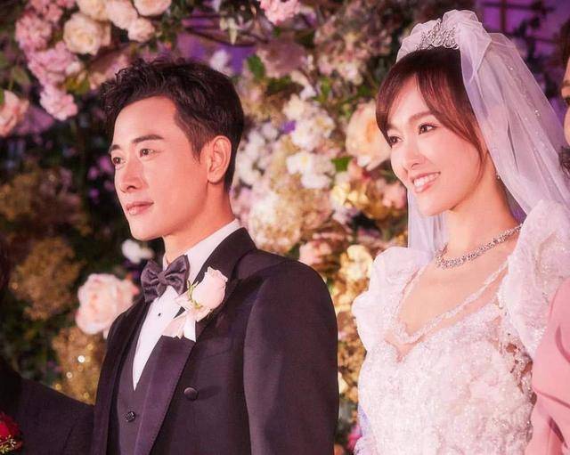 原创罗晋与女助理动作暧昧唐嫣产后露面状态不佳网传疑似婚变