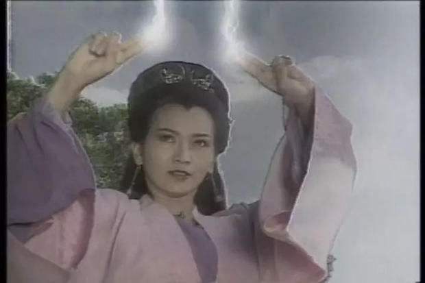 一个普通三线城市的gdp是多少_普通男生照片(3)