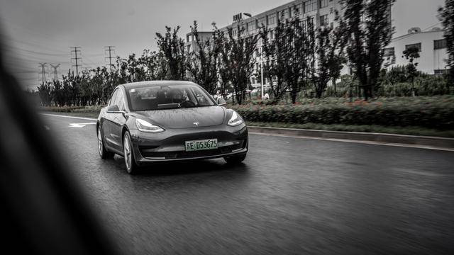 为什么大家都和它比试驾国产特斯拉model3标杆谁来撼动