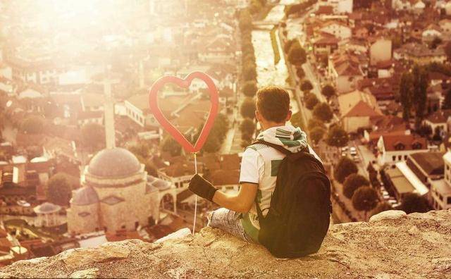 快乐是一种感受，痛苦也是一种感受