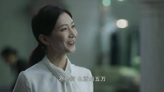 江疏影|自称“捧不红”的江疏影，像极了《三十而已》的王漫妮